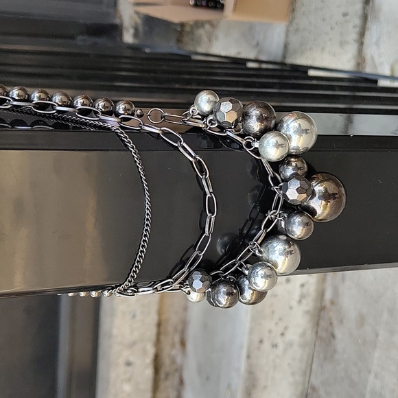 Silver and gun metal 3 strand bauble necklace - Picture 3 of 4